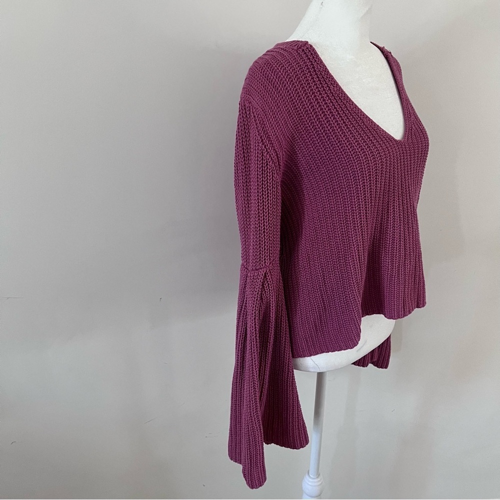 Free People Rose Pink Damsel Bell Sleeve Cotton V-neck Sweater |Small| - Picture 6 of 10